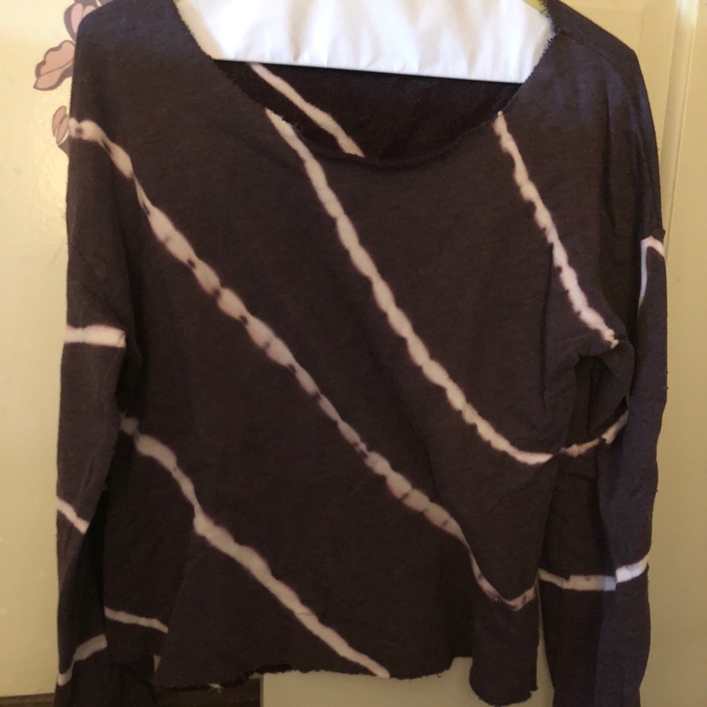 So low purple tie dye sweatshirt